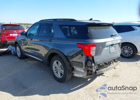 2021 Ford Explorer Xlt z USA, uszkodzony, nr VIN 1FMSK7DH8MGB88531